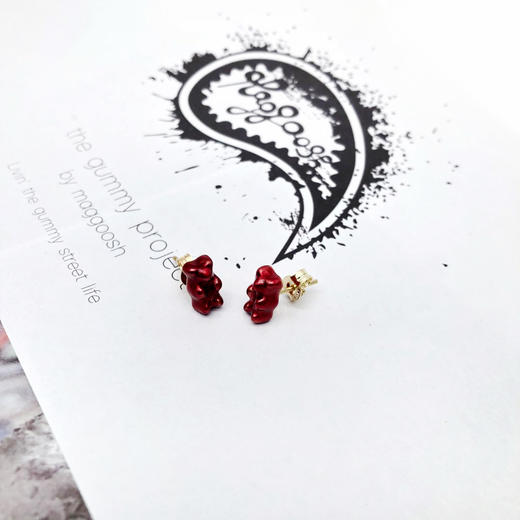 北京仓｜Maggoosh-Gummy-草莓小熊 耳钉［希腊设计师］ 商品图0