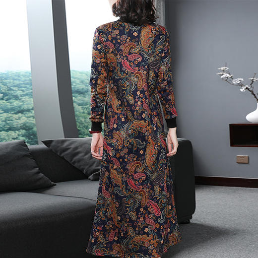 SMHC-SM18459中长款印花加绒加厚打底裙 商品图2