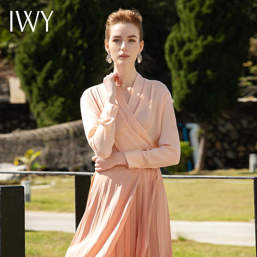 IWY/粉色西装百褶裙时尚套装201028C1+S4 商品图5