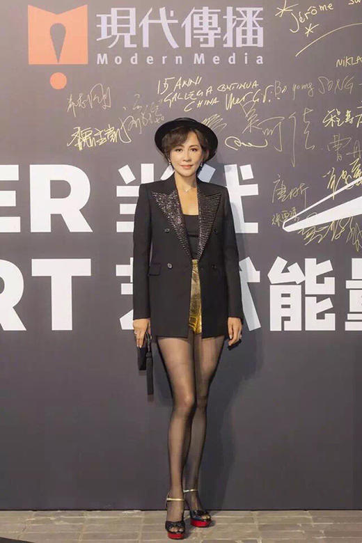 19 四季必备单品 明星同款 显瘦打底丝袜 一盒三条装噢 cu624