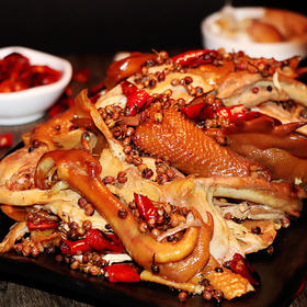 紫光园椒麻酱焖手撕鸡 | 肉质紧实不柴、酱香浓郁、口感鲜香、真空包装、地道风味