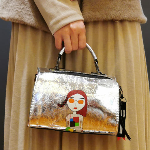 西村名物新品漫画系列DD&SEVEN限量版斜跨包X39DA40621 商品图1