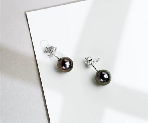 大溪地黑珍珠 绿紫伴彩光 18K金针耳钉 商品图6