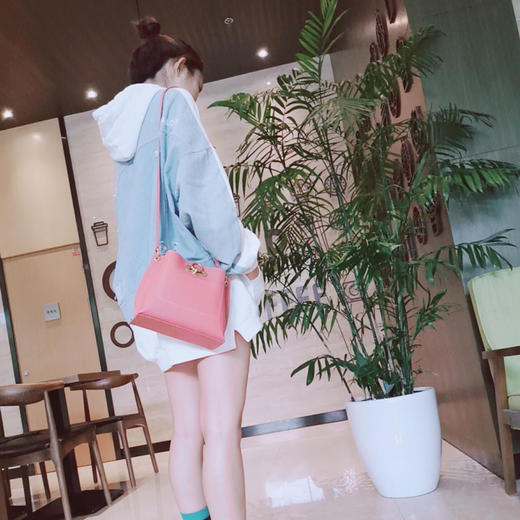 西村名物真皮包包女包新款时尚斜挎包女百搭ins单肩包 商品图1