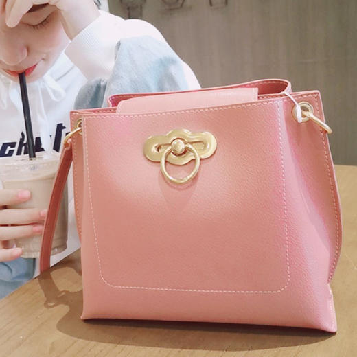 西村名物真皮包包女包新款时尚斜挎包女百搭ins单肩包 商品图0