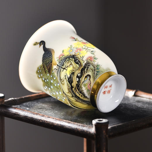 新品上架 收藏佳品 | 富玉窑 粉彩描金玲珑国色天香闻香杯