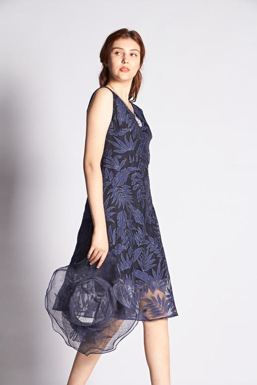 【伯妮斯茵】2S6344--连衣裙--雨中美景--《燃烧的灵魂--梵高》 商品图3