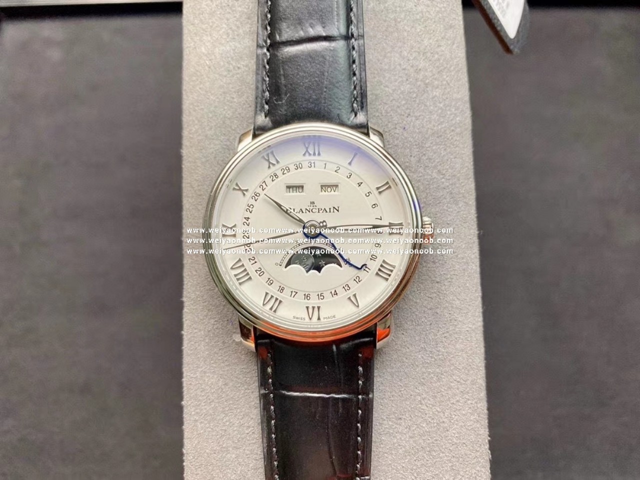 OM厂 V2版  5504宝珀 经典系列 6654 月相腕表，表壳、日历字体、月相盘再升级，带真月相、全日历功能，40x12mm，复刻cal.6654自动机械机芯，蓝宝石镜面，意大利牛皮表带，折叠扣