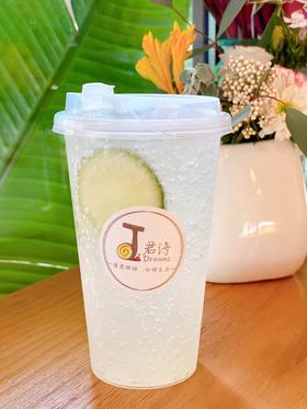 柠檬气泡水