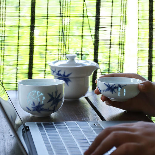  茶具旅行套装 | 富玉陶瓷 青花玲珑瓷 手绘春酣茶具 旅行套装 商品图1