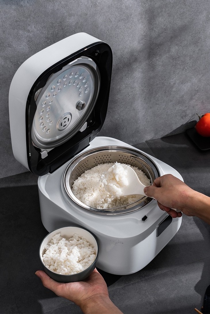 0501何大厨脱糖养生电饭煲