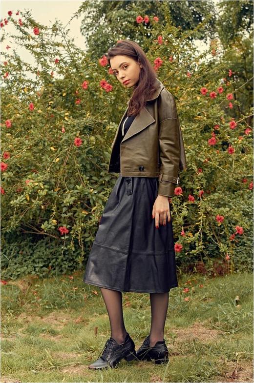 【伯妮斯茵】6P6631黑色皮半裙 商品图1