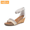 商场同款 | Safiya/索菲娅铆钉时尚简约坡跟高跟甜美凉鞋SF82115347 商品缩略图4