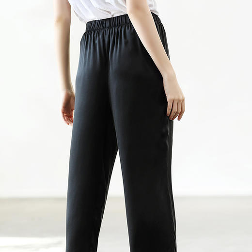 丁摩 重磅真丝素绉缎长裤休闲直筒松紧腰九分裤修身显瘦桑蚕丝裤女20-122DA499 商品图10