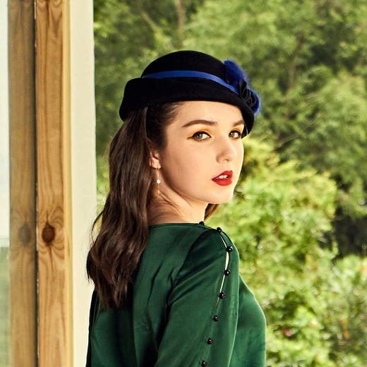 6M004--《阅读者》主题紫貂毛呢贝雷帽--《画尽世间光影，只为挚爱女人》 商品图1