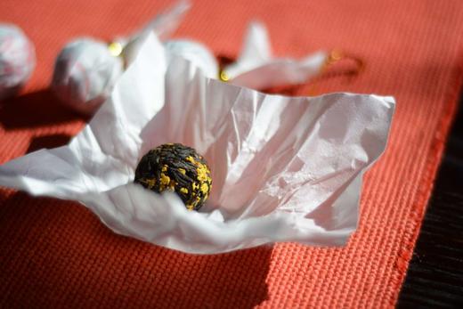 也花也茶——云南大叶种浓香型古树桂花龙珠红茶 商品图2