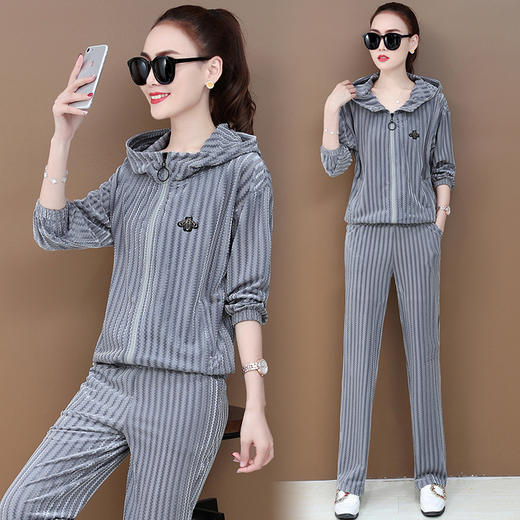 XMH-LS8206春季时尚套装韩版休闲运动服两件套 商品图0