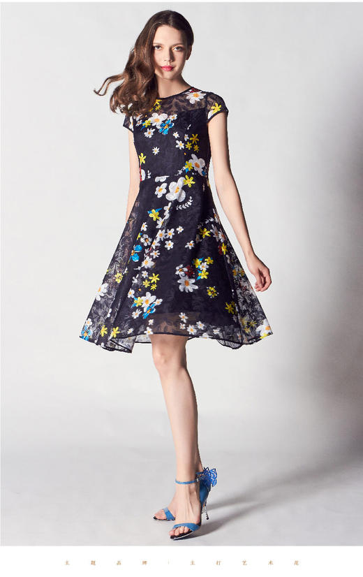 2S6918--黑色连衣裙--玫瑰王宫--《智慧之光--波斯艺术》 商品图4