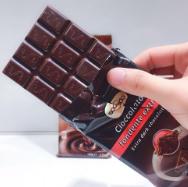 【仅网点自提】苏卡朵 排块巧克力100g*2（牛奶巧克力+黑巧克力）临期零食 商品图0