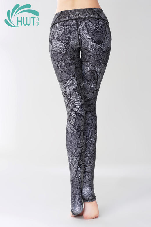 《捡漏专场 棉感加厚 不退换》HWT白色花瓣九分小脚裤瑜伽裤运动裤白色花瓣	H261238 商品图1