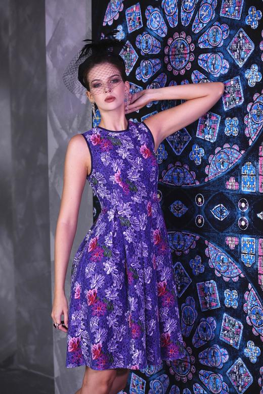 【伯妮斯茵】性格蕾丝短款无袖连衣裙--太阳窗的幻想--《因汉而生--哥特》3S6213 商品图6