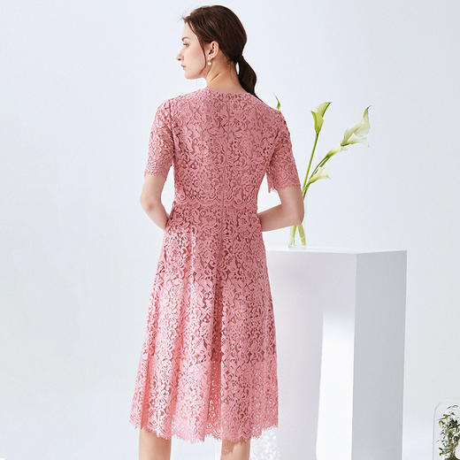 EITIE爱特爱女装春款优雅时尚减龄系带镂空蕾丝连衣裙女中长 商品图3