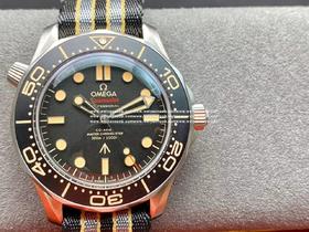 『NOOB升级版』无暇赴死！即将推出007版海马系列腕表，钛金属表壳宽42毫米，黑色铝质潜水表圈配有棕色刻度，防水深度300米。同时，它的黑色表盘同样采用铝合金制成，配有棕色刻度，6点位置zhuan