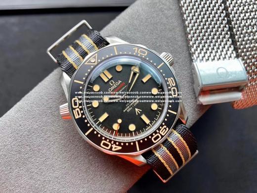 『NOOB升级版』无暇赴死！即将推出007版海马系列腕表，钛金属表壳宽42毫米，黑色铝质潜水表圈配有棕色刻度，防水深度300米。同时，它的黑色表盘同样采用铝合金制成，配有棕色刻度，6点位置zhuan 商品图2