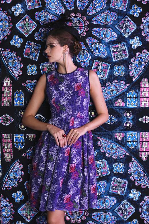 【伯妮斯茵】性格蕾丝短款无袖连衣裙--太阳窗的幻想--《因汉而生--哥特》3S6213 商品图1