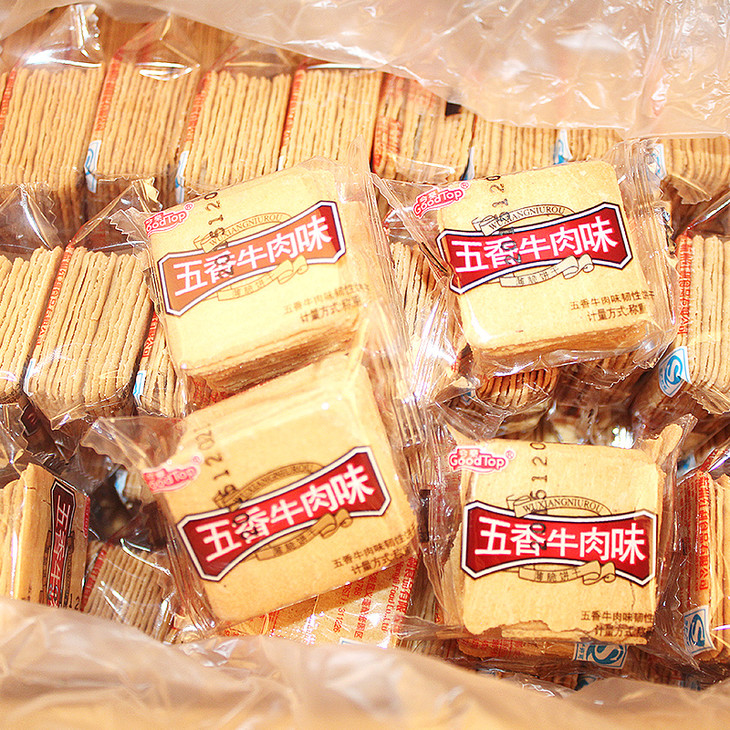 五香牛肉味薄脆饼干 500g 纤薄酥脆 闲暇时光,来一口 嘎嘣脆爽,回味