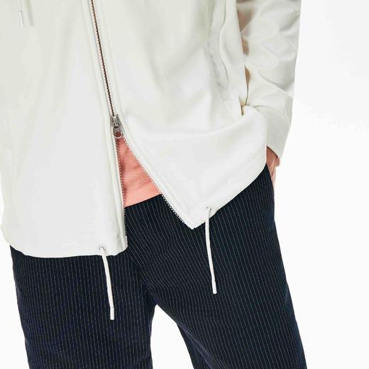 干净清爽！Lacoste法鳄春秋白色薄款风衣外套 商品图3