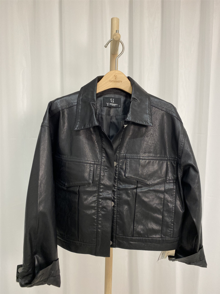 pat袋盖设计皮衣8f0154003pat天丝短衬衫8f0113146pat高迪秀款网纱