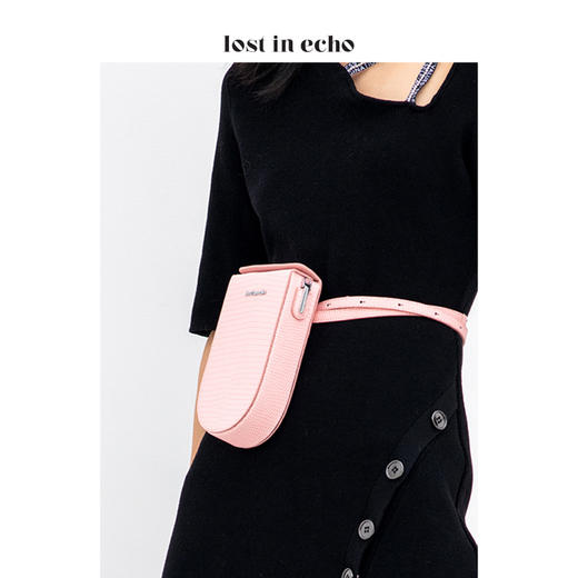 新年闪购lost in echo迷你马鞍手机包 商品图0