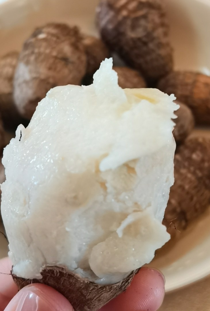 要说这芋头,如果真算成本,像百里说的那家北京的农场一样,卖40块钱