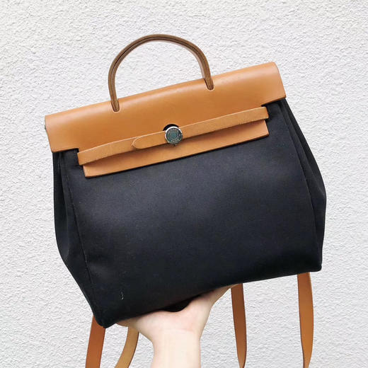 hermes爱马仕 herbag31黑色帆布双肩包