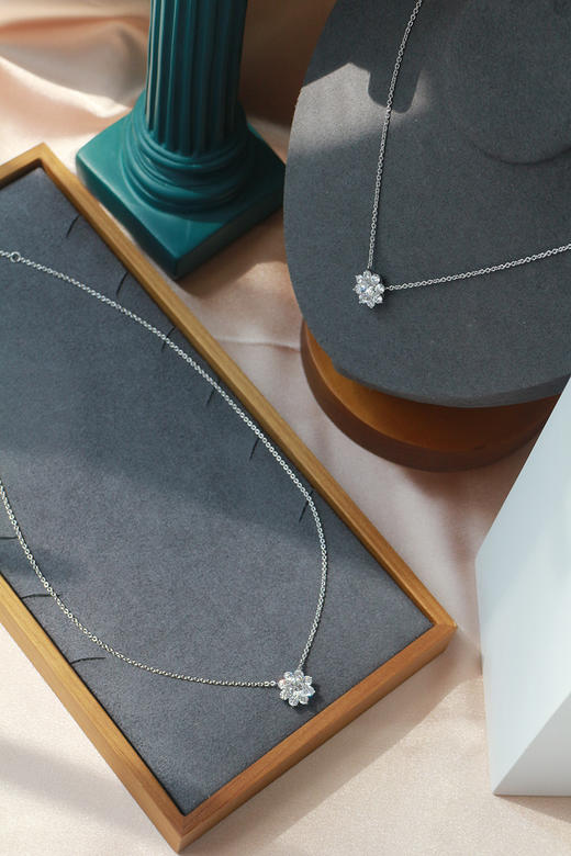 hw海瑞温斯顿sunflower系列超闪精致锁骨项链