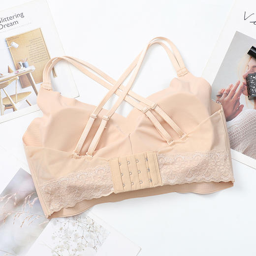 妮律天然乳胶内衣——一片式裁剪，无痕裸感 商品图6