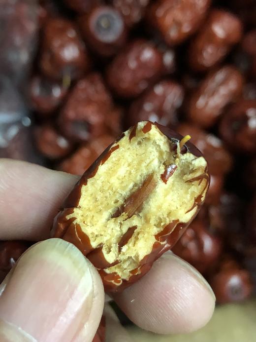 周五取货：【新疆红枣3A一级】一袋5斤，巨甜无比！肉厚核小！香甜味美！大小均匀！色泽自然！ 商品图2