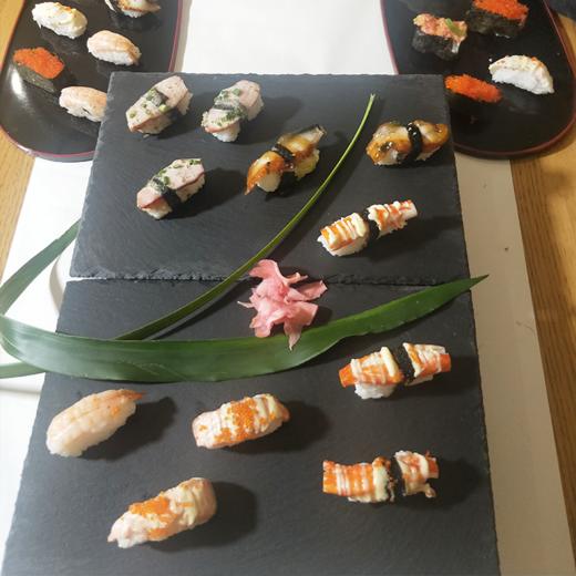 【甜久荟 和式茶歇】亚洲和式茶歇 寿司大阪鸡蛋烧金鱼烧樱花绿豆糕等8种日式点心 40份起订 免费配送上门 专业烘焙师傅现场服务 商品图5