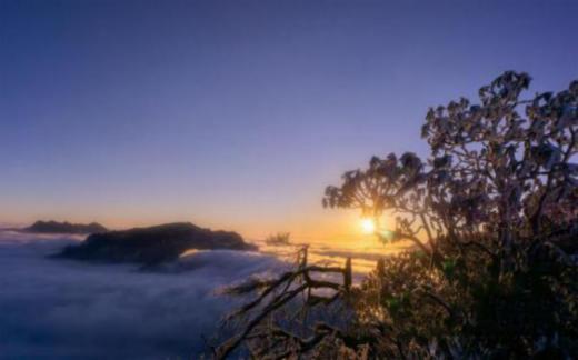 5.20出发【四川】华尖山+新都桥+雅哈垭口+玉龙西村+里索海子+子梅垭口+冷嘎措环摄7日 商品图0