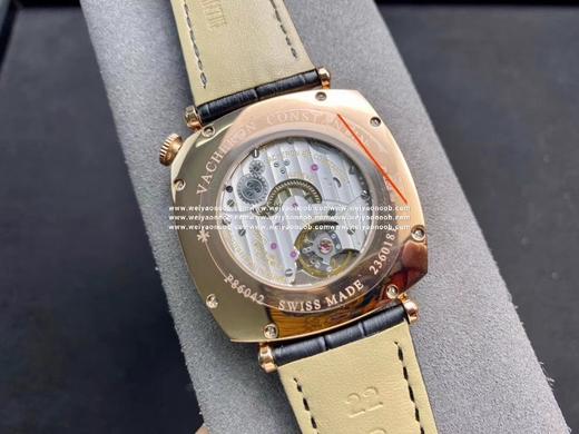 江诗丹顿 历史名作系列 斜把 斜位把头尺寸40mm 搭配手动上链机芯 316钢 意大利小牛皮表带 商品图7