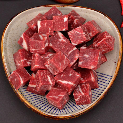 【1.2-2.4斤装】谷饲安格斯上脑牛肉粒600克-1200克 原肉原切 可炖可焖可烤 商品图2