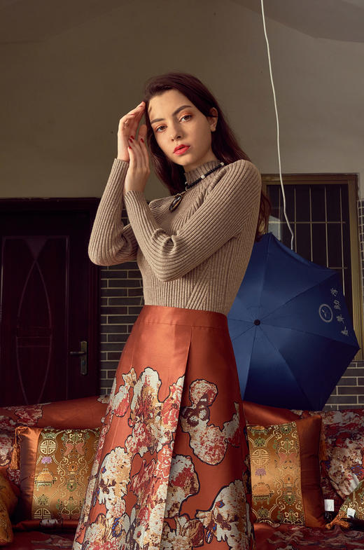 【伯妮斯茵】时尚气质修身半高领针织衫 6E6622 商品图4