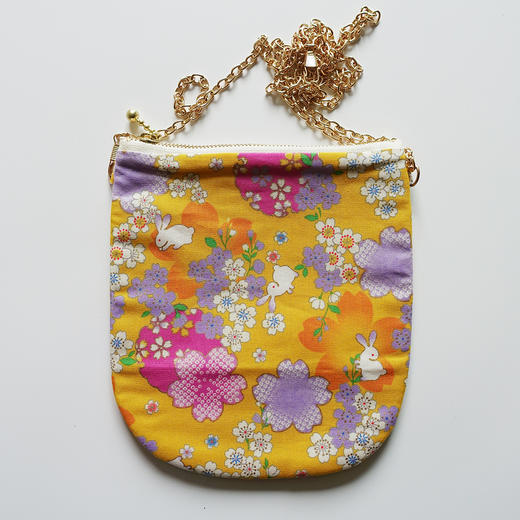 HUJI祤集竖版链条斜挎包风の花樱の集樱花小兔 商品图3