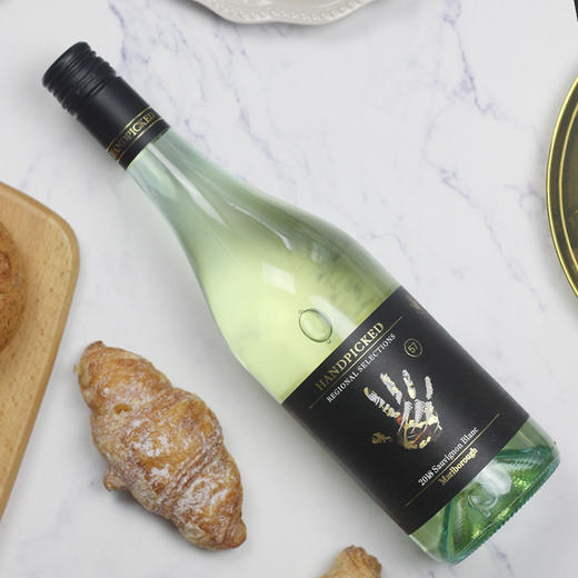 【限时折扣】首彩 苏维翁白葡萄酒（首彩57）750ml 购满1111元送醒酒器1个 商品图1