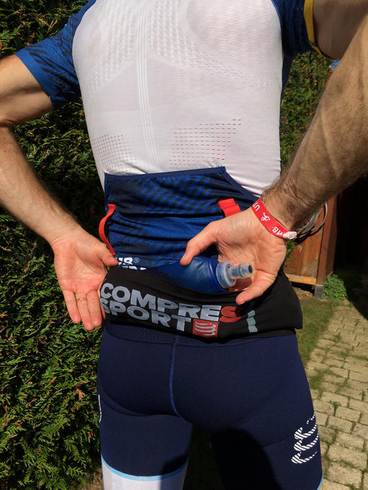 Compressport 200 300 500 毫升 软水瓶ErgoFlask 商品图12