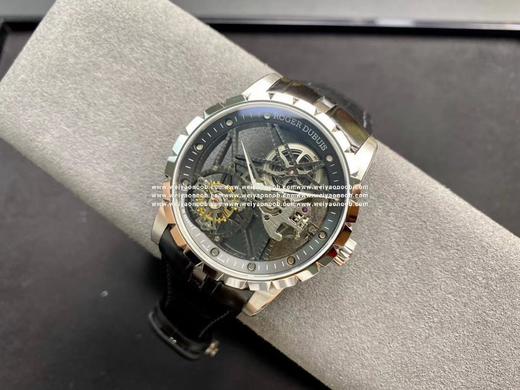 王者归来.BBR荣誉推出全新升级版王者系列陀飞轮腕表.型号RDDBEX0393。做为BBR制表师，首先特别感谢所有支持我们的爱表者们。       复刻腕表总是有一些不可或缺的地方、但我们尽所有能力在 商品图6