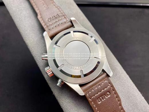 YL 经典臻品【驰骋高空 分秒必“真”】IWC3777飞行员计时系列，机芯同步原装，表针尾部微微弯曲，双面防眩晕蓝色镀膜。成就此非凡经典。【成熟做工】腕表尺寸43mmX15mm。表壳分为两件套，圈口和 商品图4