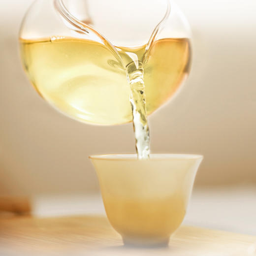 2020年冰岛古树头春茶（生普） 商品图0