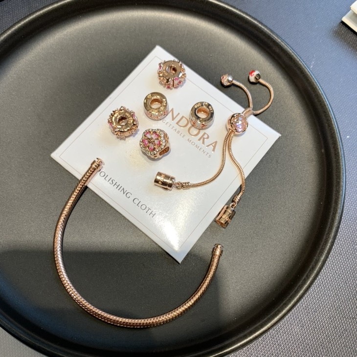 潘多拉2020限定新品繁花似锦手链